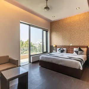 37siris-road.top-gurgaonhotels.com/